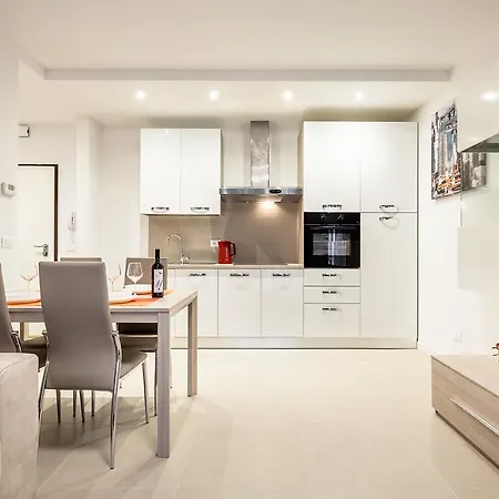 Apartment Fior